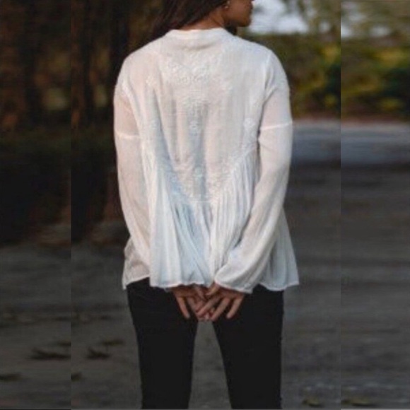 Rachel Zoe | Romantic Flowing Tunic - Picture 2 of 3